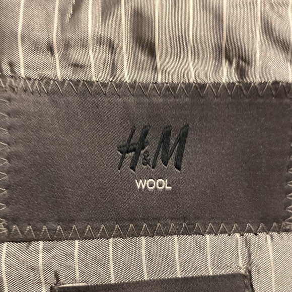 H&M men’s wool gray two button front jacket / blazer full lined  6 pockets 38R - Picture 7 of 15